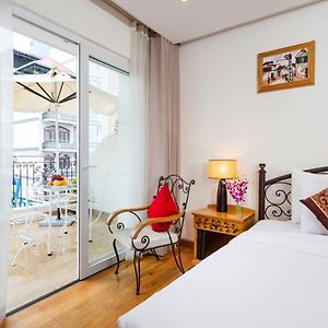 Edele Hotel Nha Trang Beach
